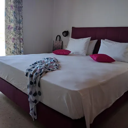 Laios (adults Only) 2*